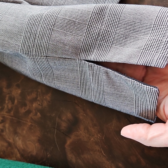 Anne Klein Stretch Herringbone Design Women's sz 10 Jacket Blazer - Picture 3 of 15